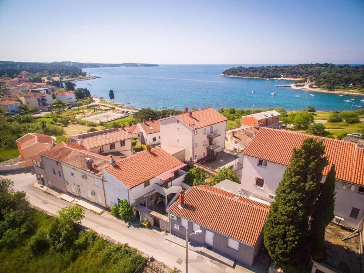Apartments Petra Near Beach Veruda Zewnętrze zdjęcie