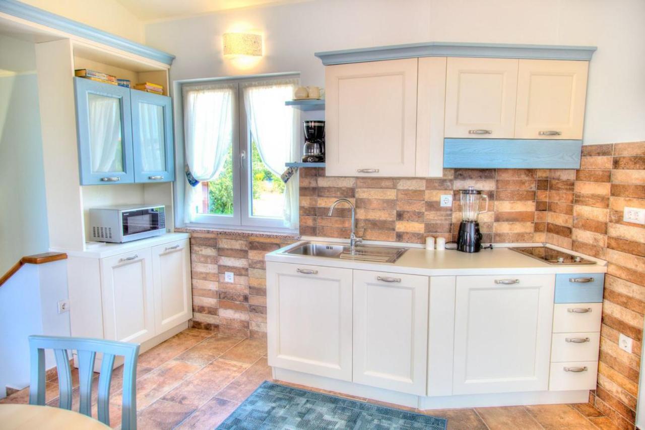 Apartments Petra Near Beach Veruda Zewnętrze zdjęcie